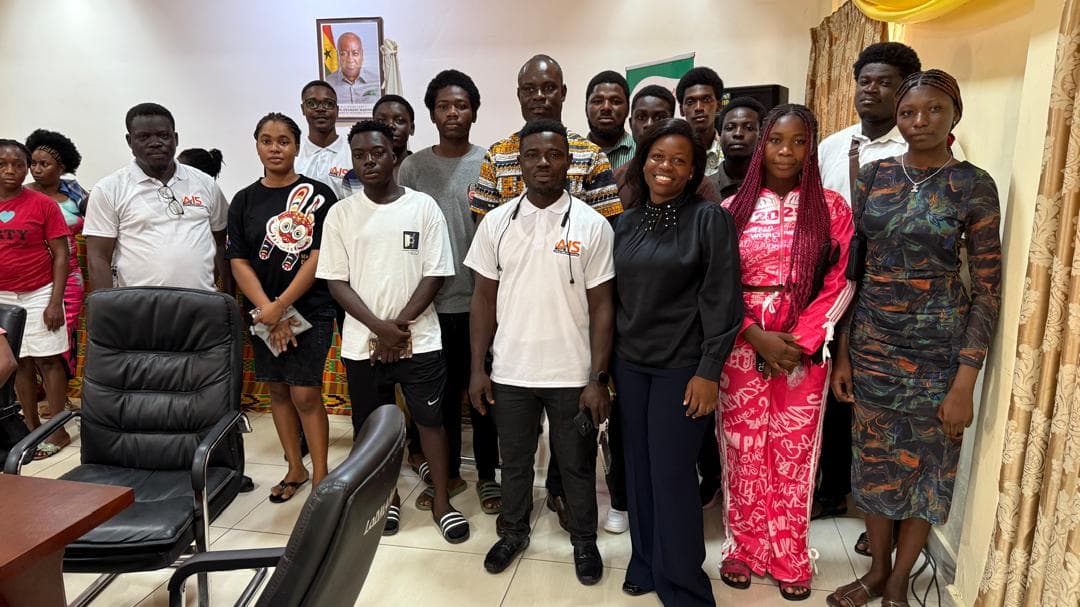 YEA Beneficiaries Begin Software Training at Clinton Computer School